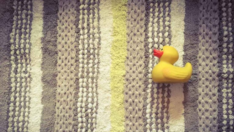 Can You Use a Bath Mat in the Kitchen? (Try This Easy Hack)